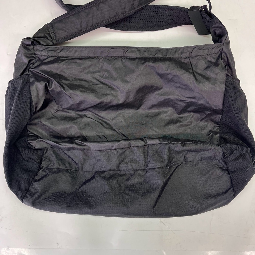Patagonia Lightweight Nylon Messenger Shoulder Travel Bag 48812 14" - Picture 4 of 16